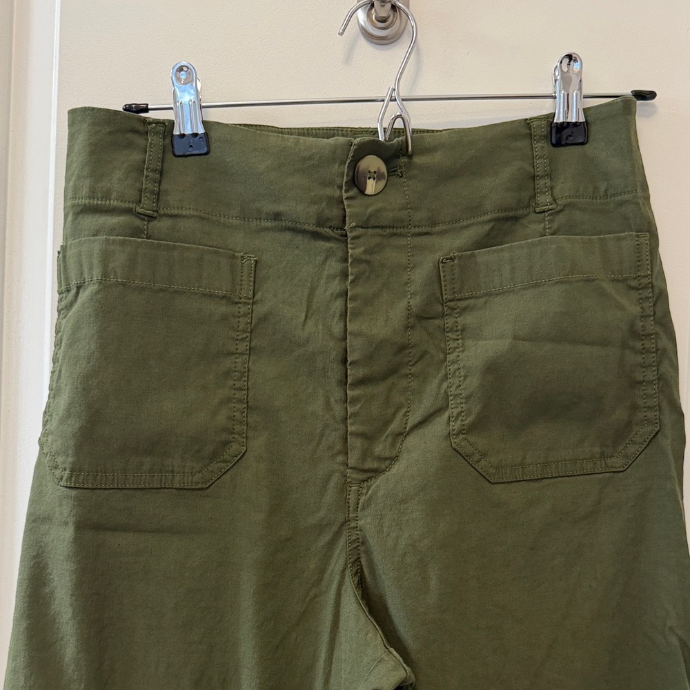 Anthropologie Maeve Colette Olive Green women’s Pants. Size 29 cropped wide leg